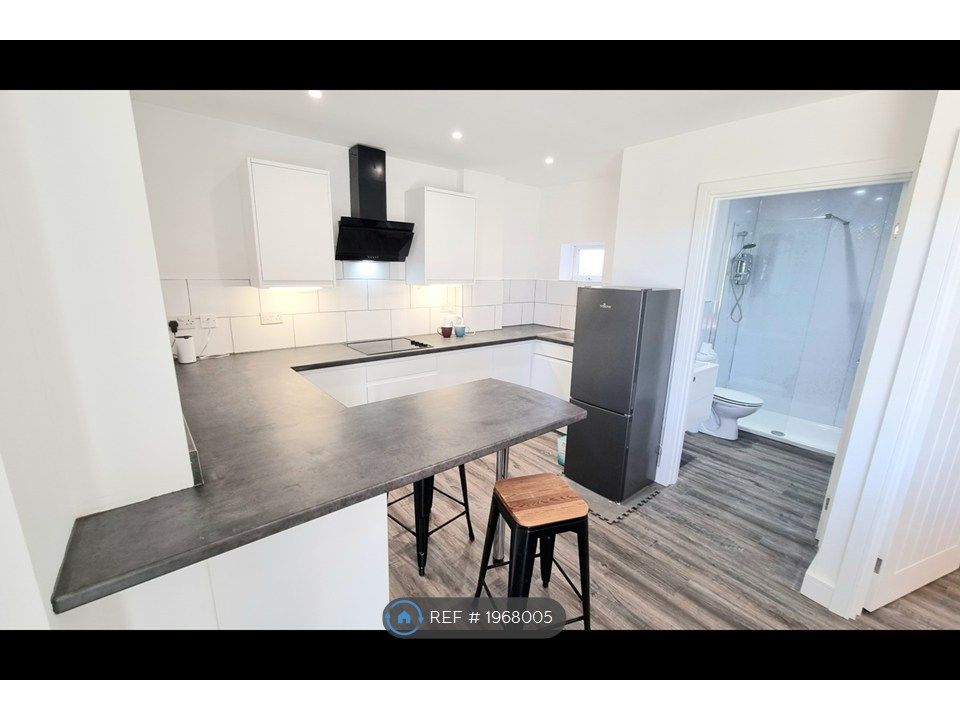 Property photo 2 of 23 Kitchen Diner