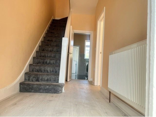 Property photo 2 of 13 Gallery