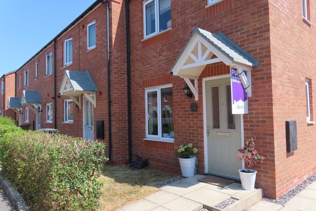 Property photo 2 of 19