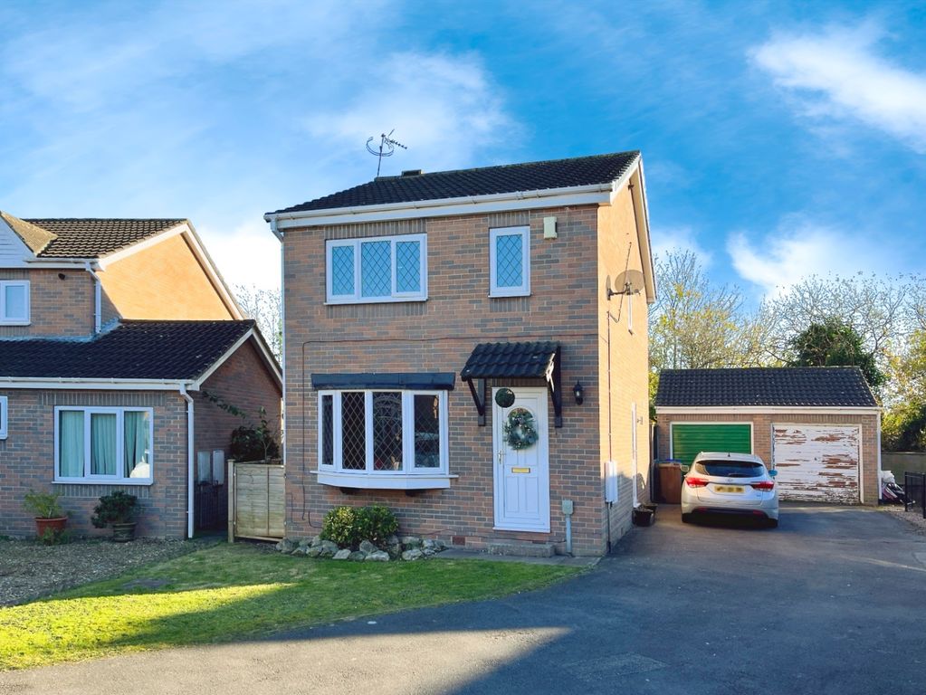 Property photo 1 of 16 3717933