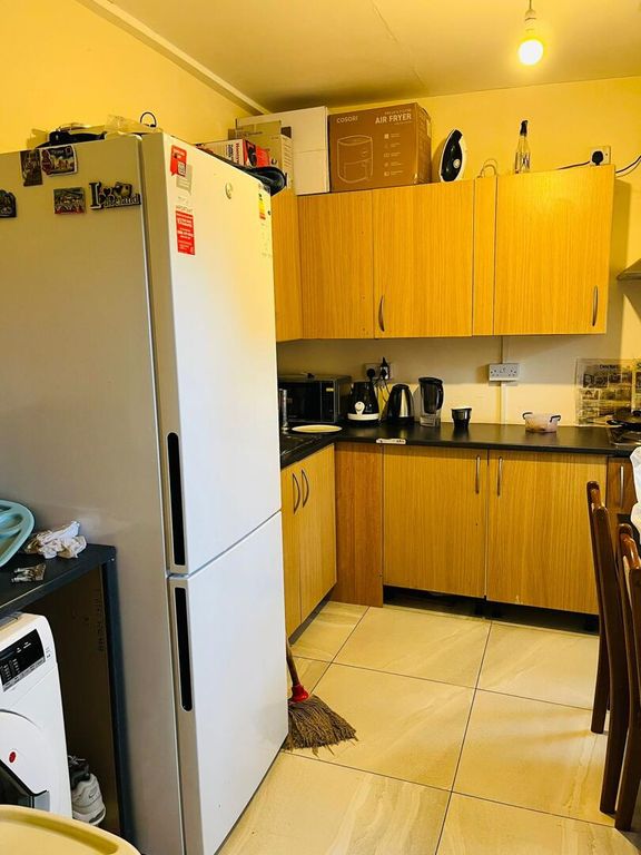 Property photo 1 of 3 Kitchen