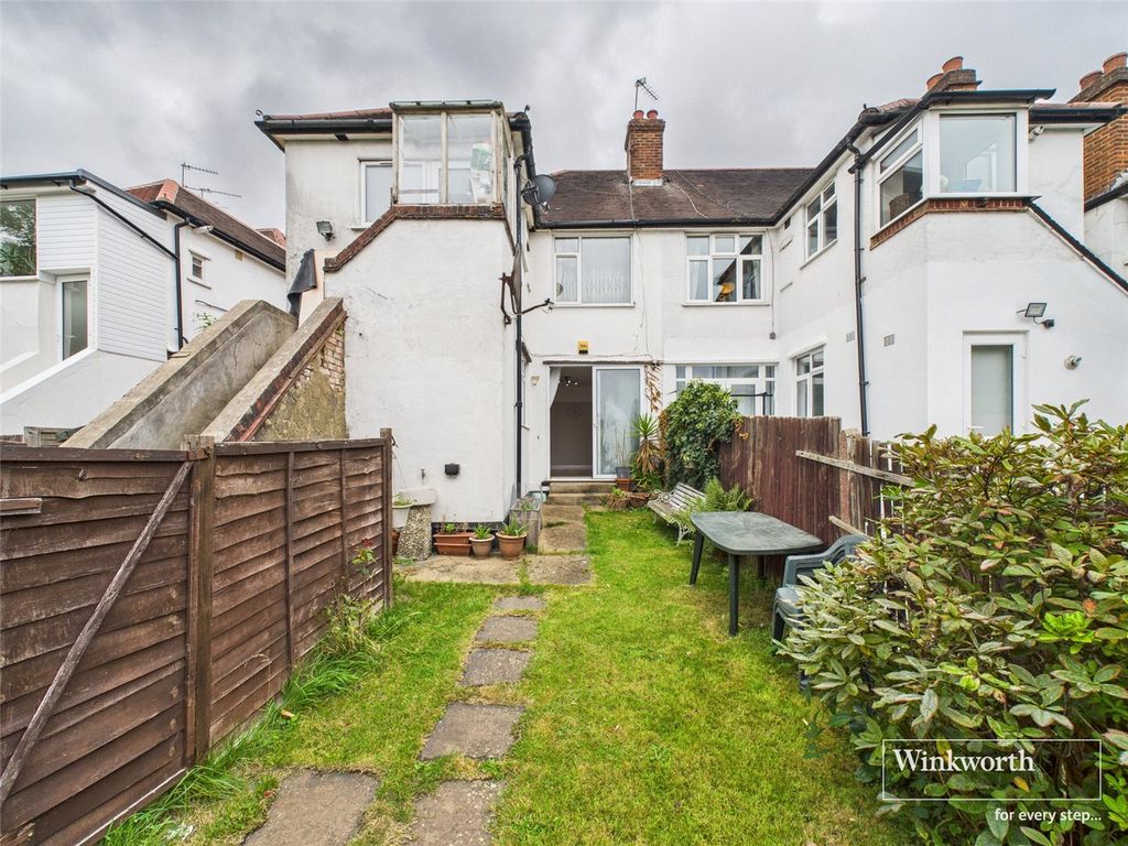 Property photo 1 of 9 Garden