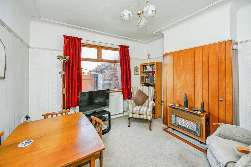 Property photo 3 of 10 Pbox-Img.Jpg