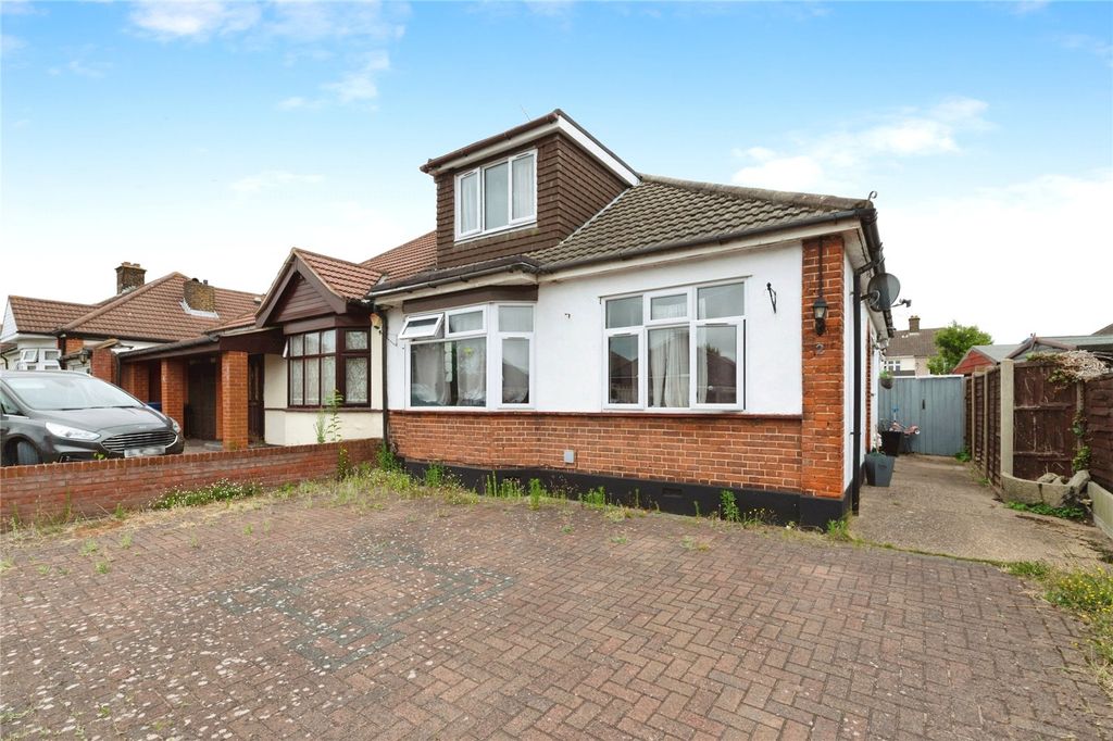 Property photo 1 of 17 Photography