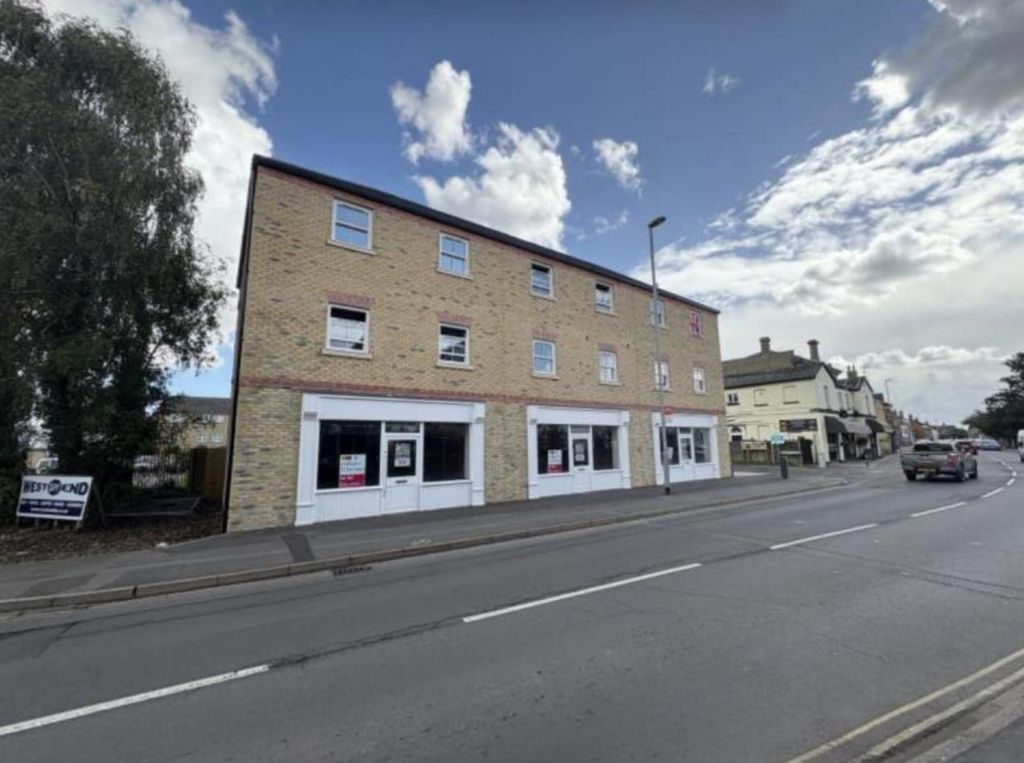 Property photo 2 of 14 Exterior