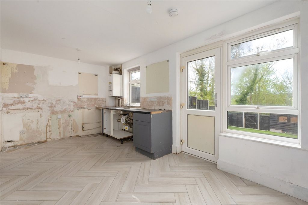 Property photo 3 of 13 Picture No. 08