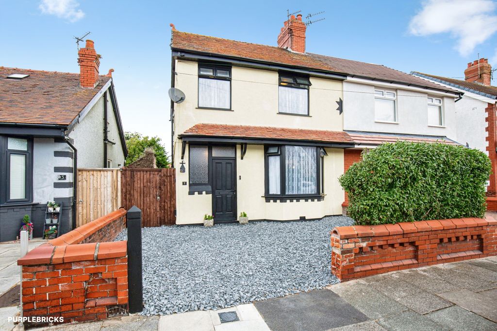 Property photo 1 of 25