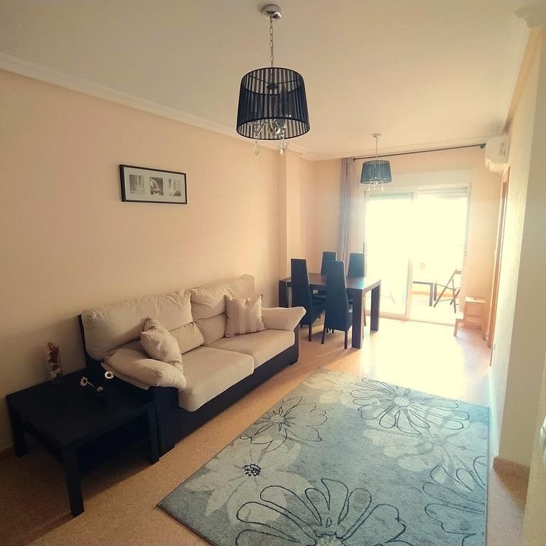 Property photo 2 of 37