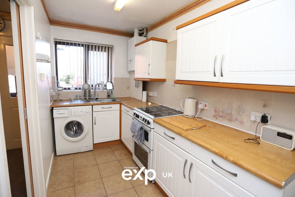 Property photo 2 of 13