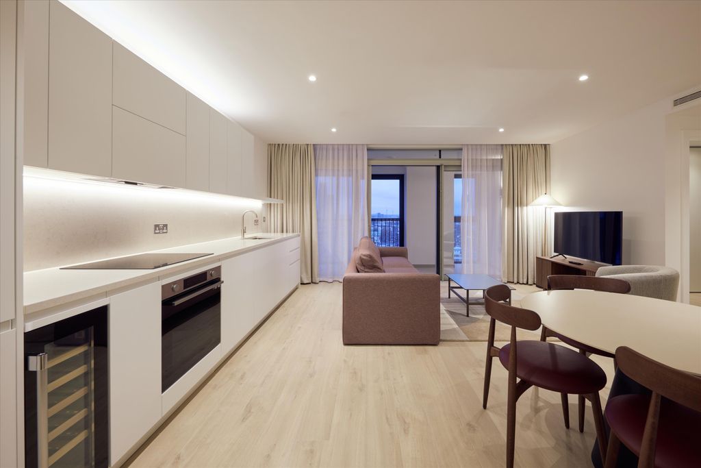 Property photo 3 of 15 Image