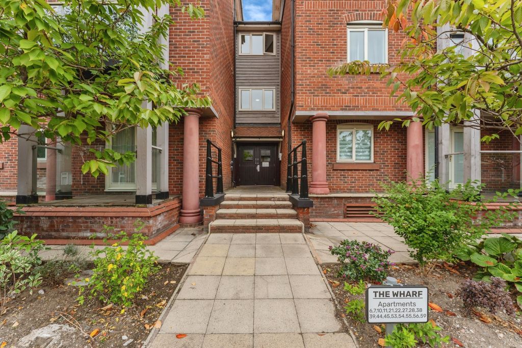 Additional image 16 of 2 bed flat for saleNew Crane Street, Chester CH1