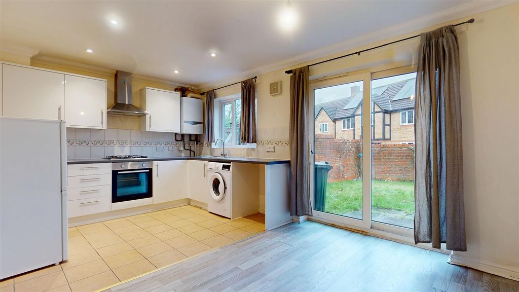 Property photo 2 of 19 01252026_214447.Jpg