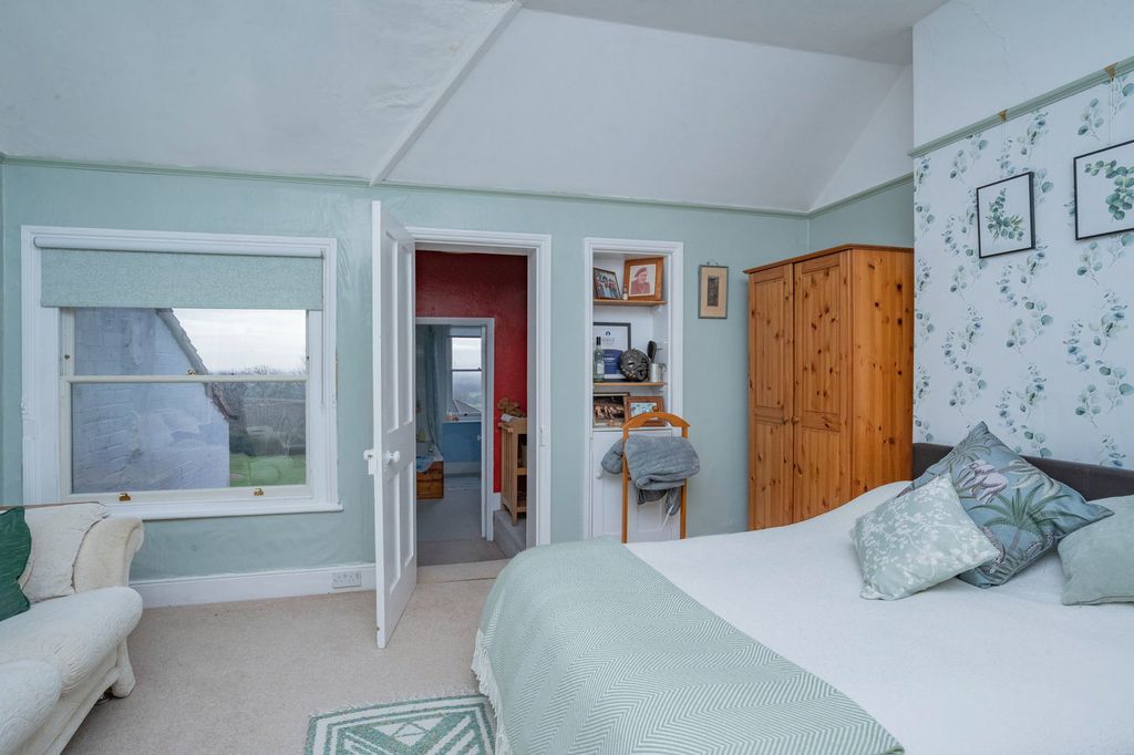 Additional image 14 of 4 bed semi-detached house for saleWoodfarm Road, Malvern WR14
