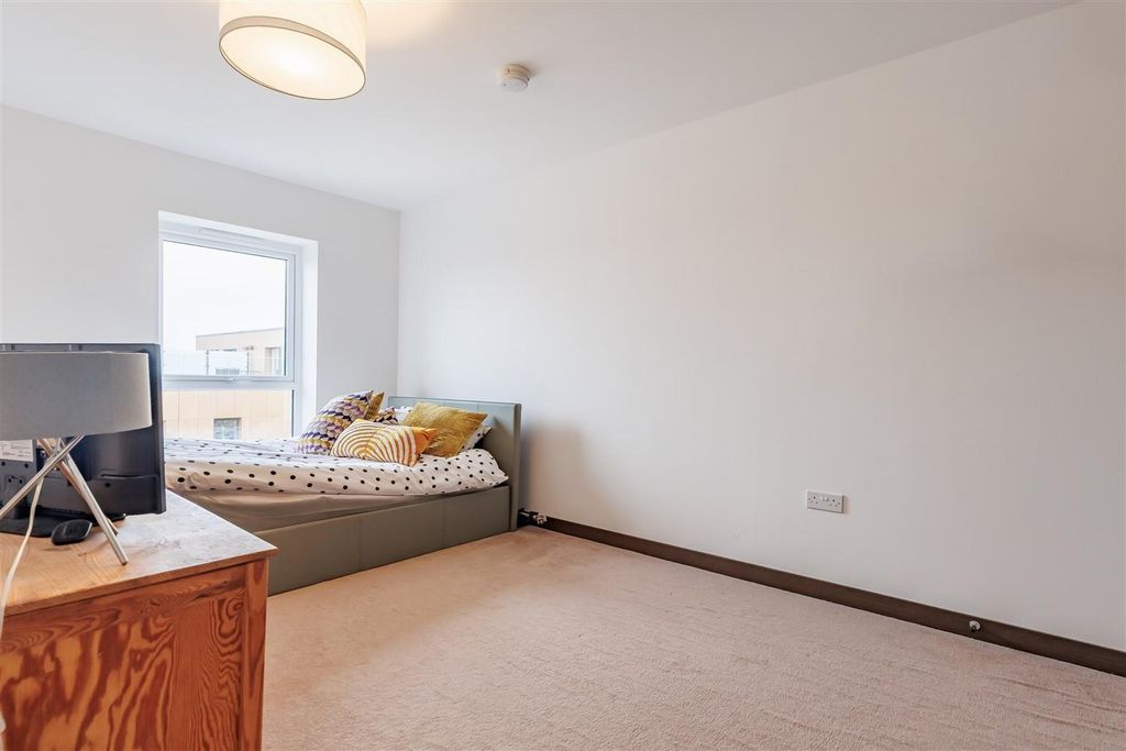 Additional image 11 of 2 bed flat for saleGodfrey House, Edinburgh Gate, Harlow CM20