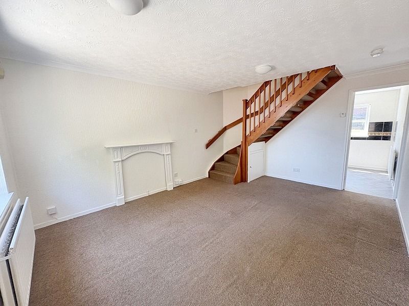 Property photo 3 of 17 4339192