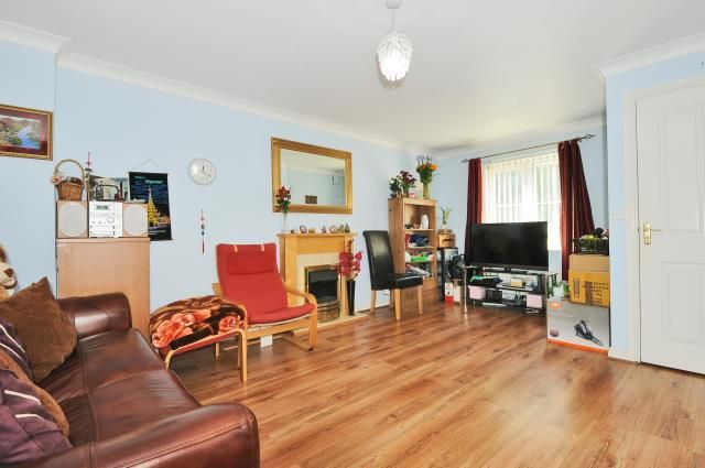 Property photo 3 of 10 Internal View