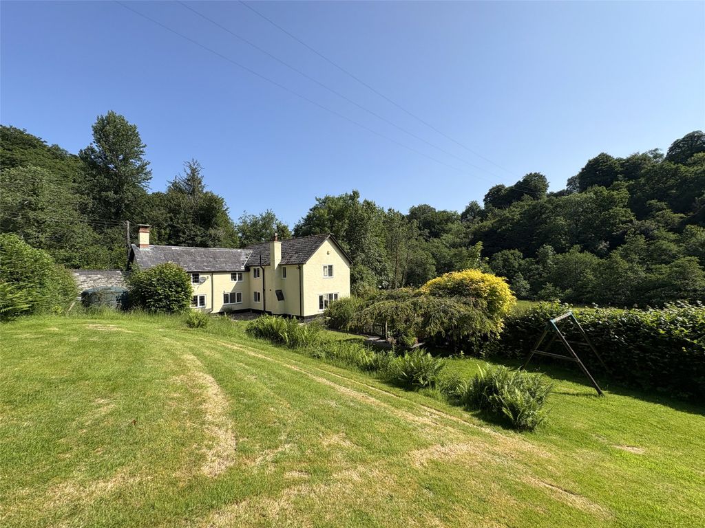 Property photo 2 of 38 Picture No. 46