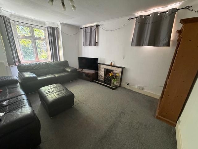 Property photo 3 of 14 Lounge.Jpeg