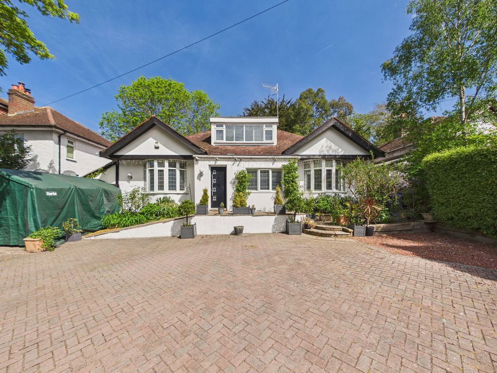 Property photo 1 of 34