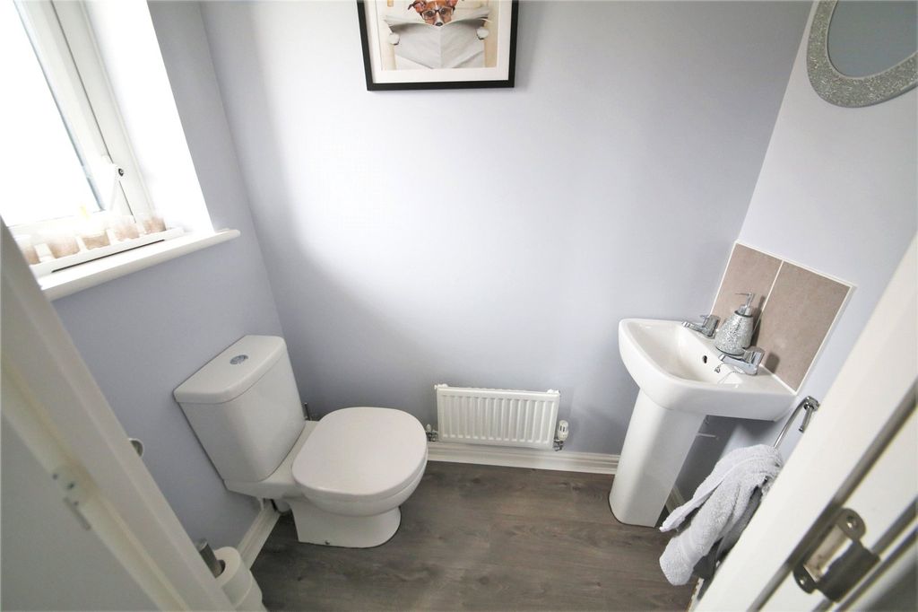 Property photo 3 of 17 Picture No. 3