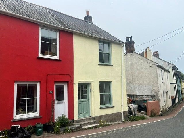 Property photo 1 of 8