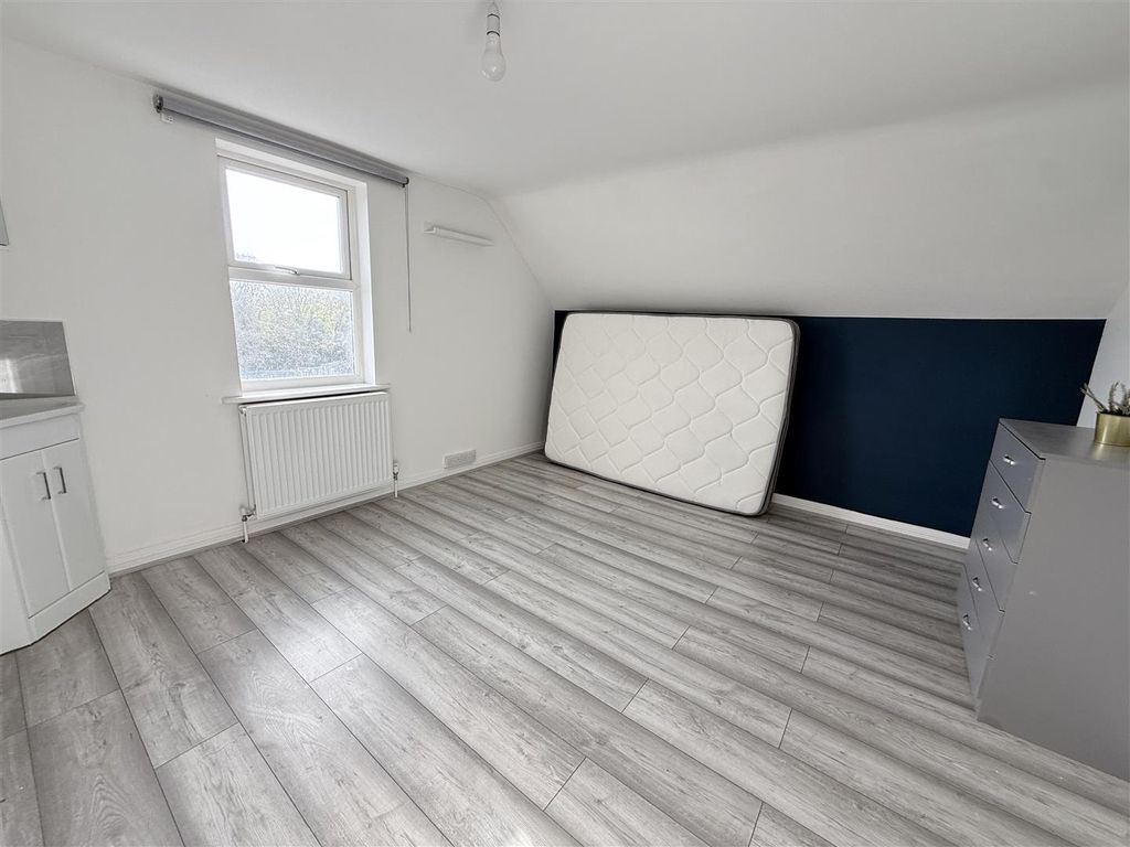 Additional image 8 of 9 bed shared accommodation to rentRamsgate Road, Broadstairs CT10