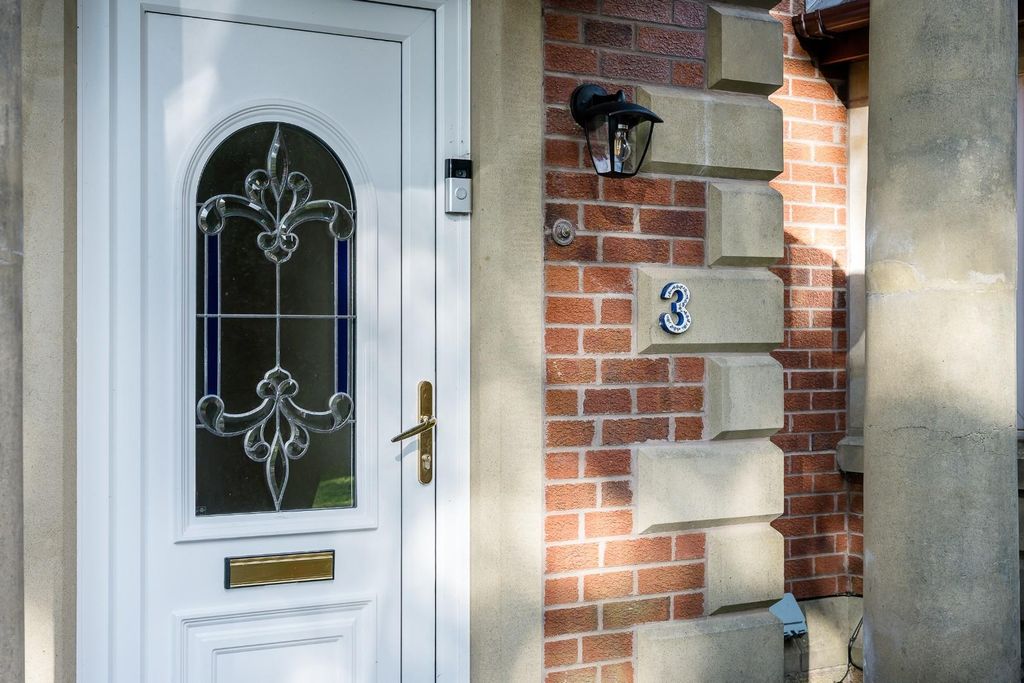 Property photo 2 of 47 3 Egerton Lodge Detail-15.Jpg