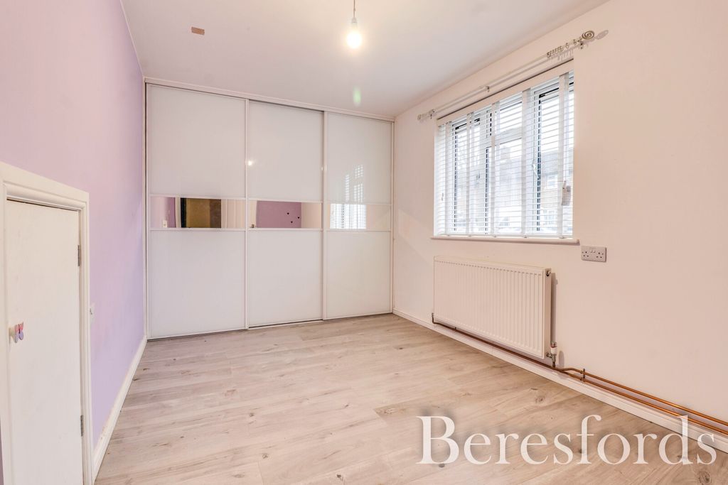 Property photo 3 of 10 Picture No. 25