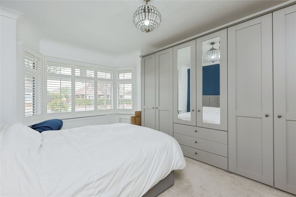 Property photo 3 of 31 Picture No. 02