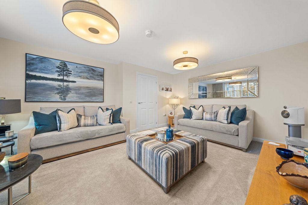 Property photo 3 of 29