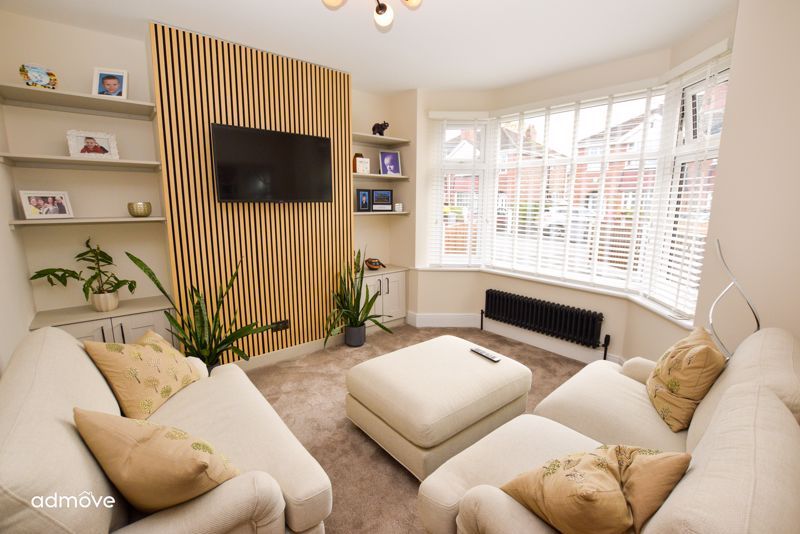 Property photo 3 of 31 Photo 2