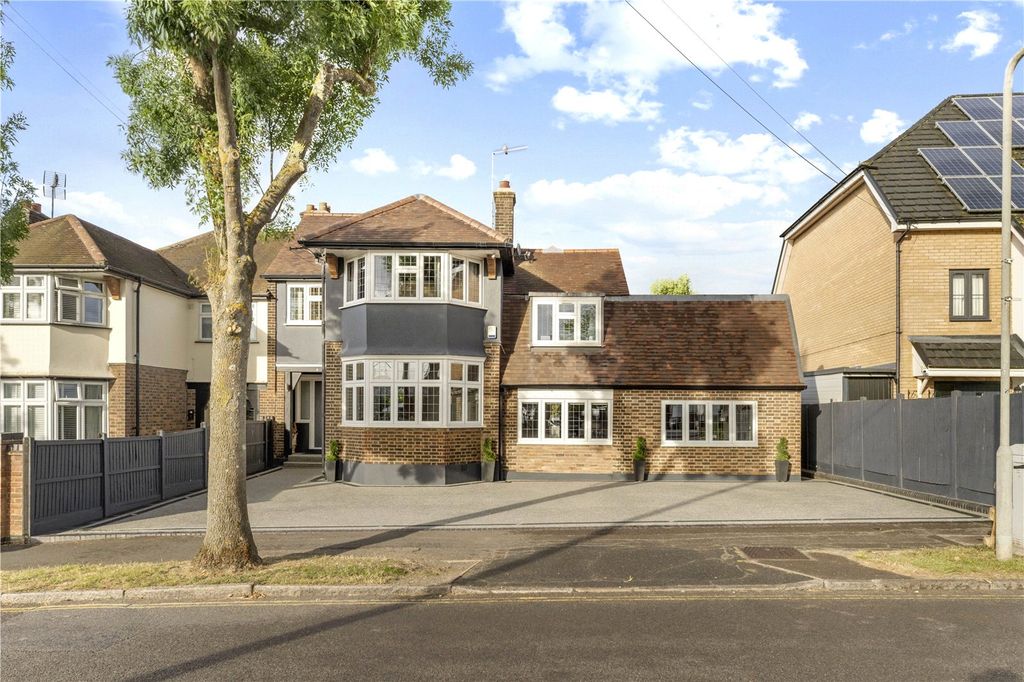 Property photo 1 of 23 Picture No. 12