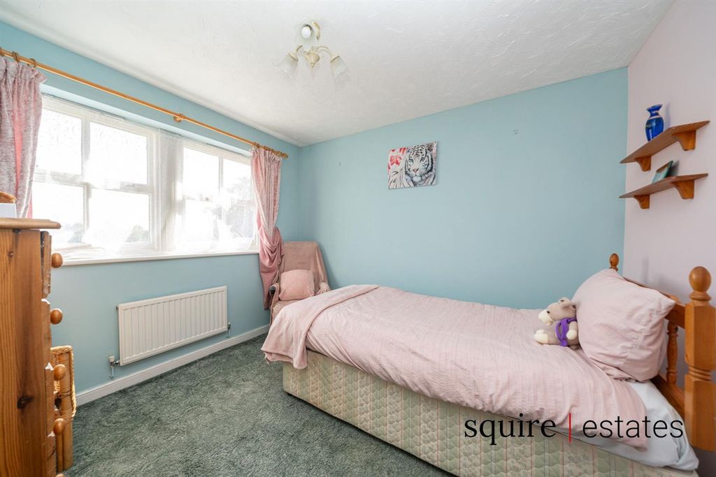 Property photo 3 of 14