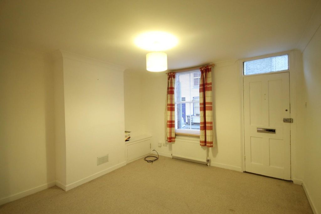 Property photo 3 of 8 Img_0946.Jpg
