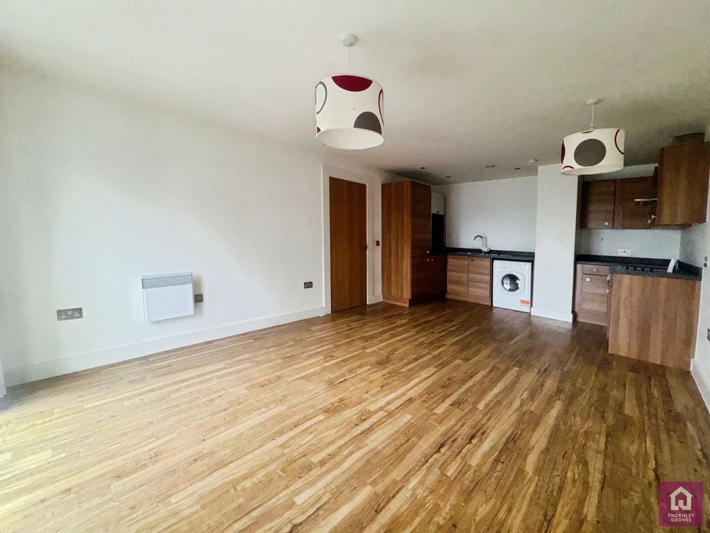 Property photo 3 of 13 Pbox-Img.Jpg