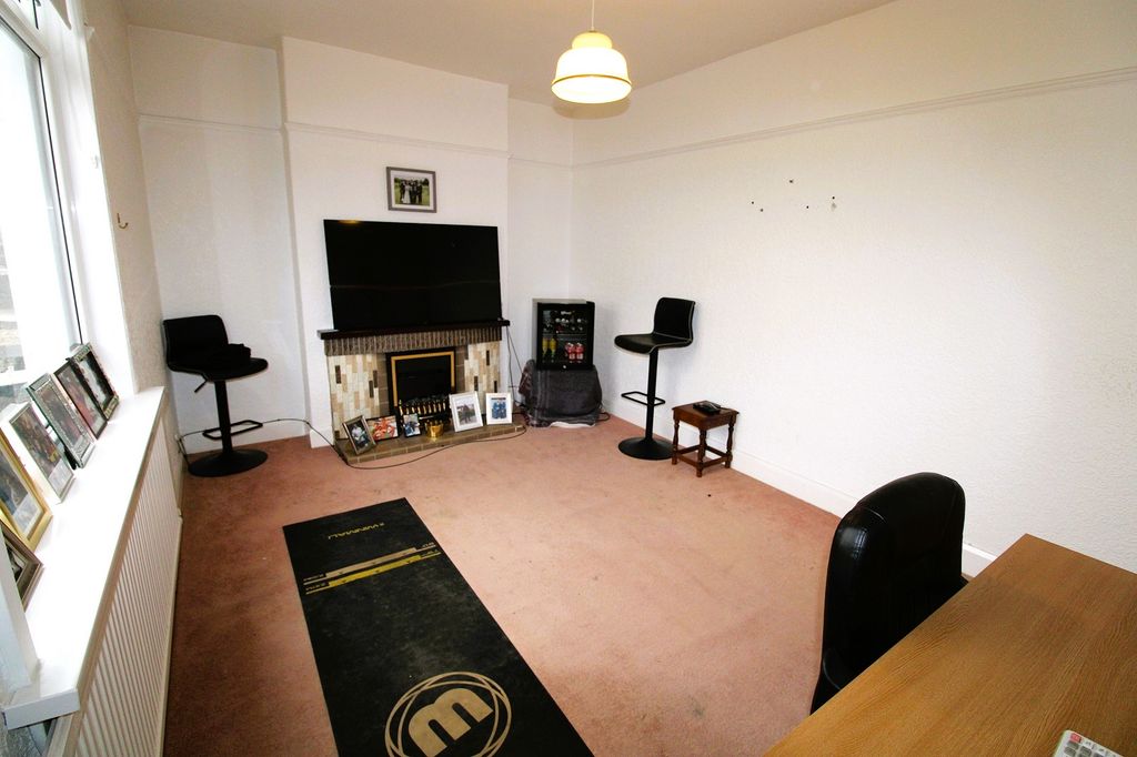 Property photo 3 of 14 Not Specified