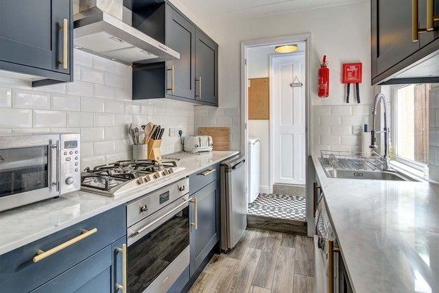 Property photo 2 of 10 Image