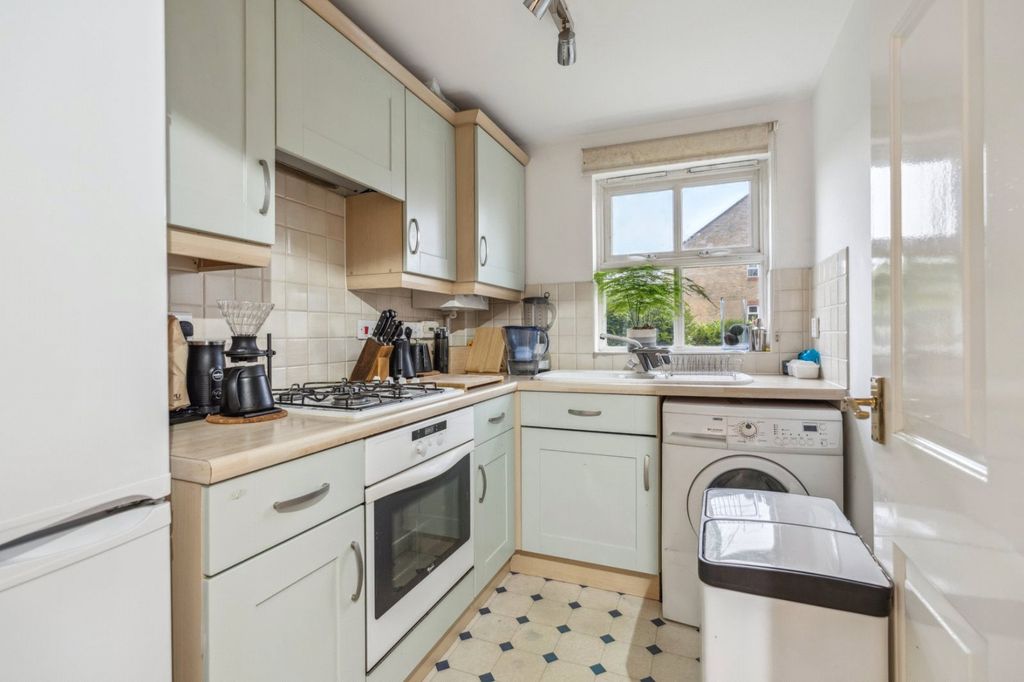 Property photo 3 of 11 Picture No. 09