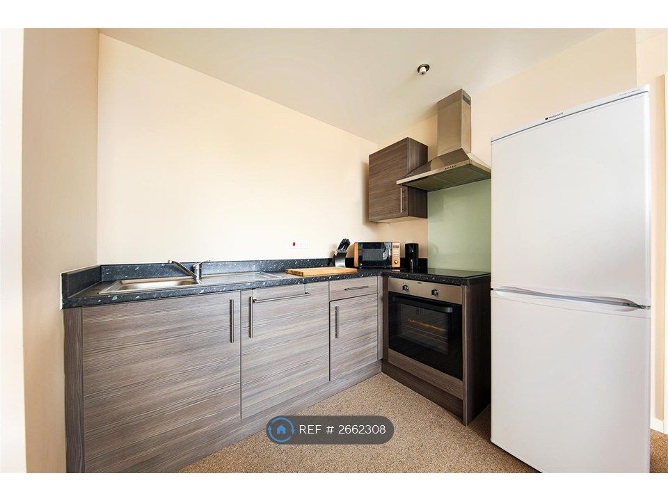 Property photo 3 of 9