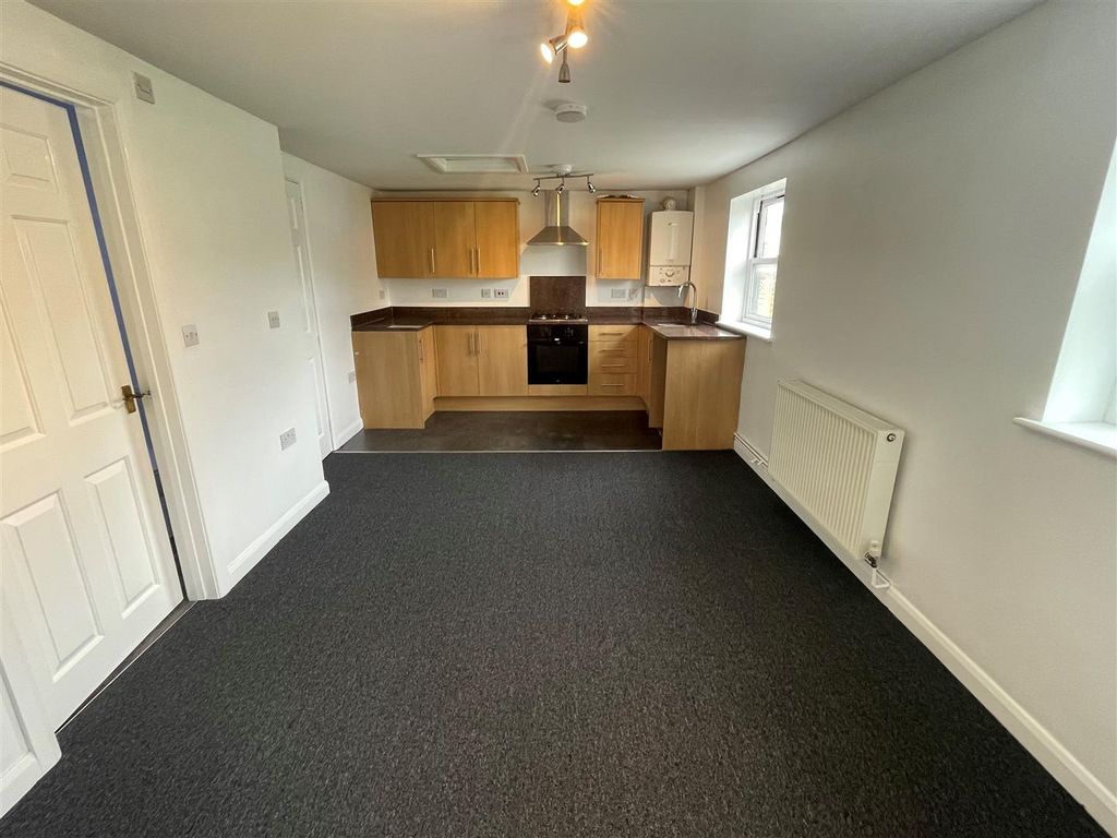 Property photo 2 of 6 5.Jpg