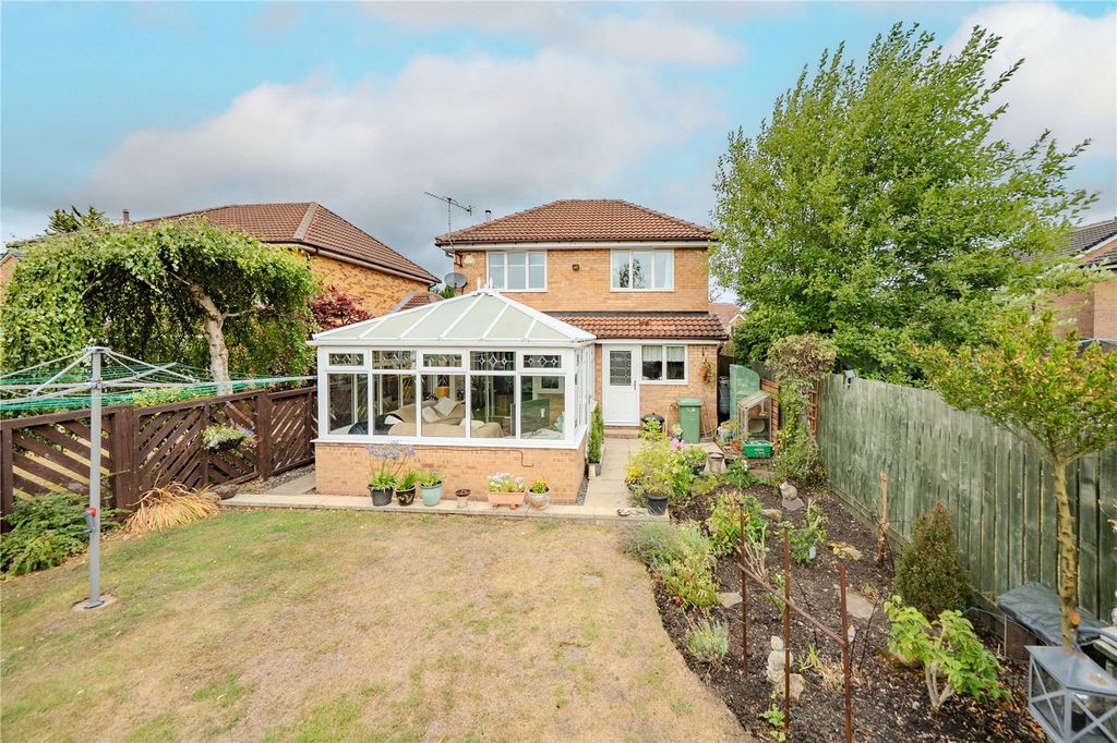 Property photo 1 of 23 Picture No. 34