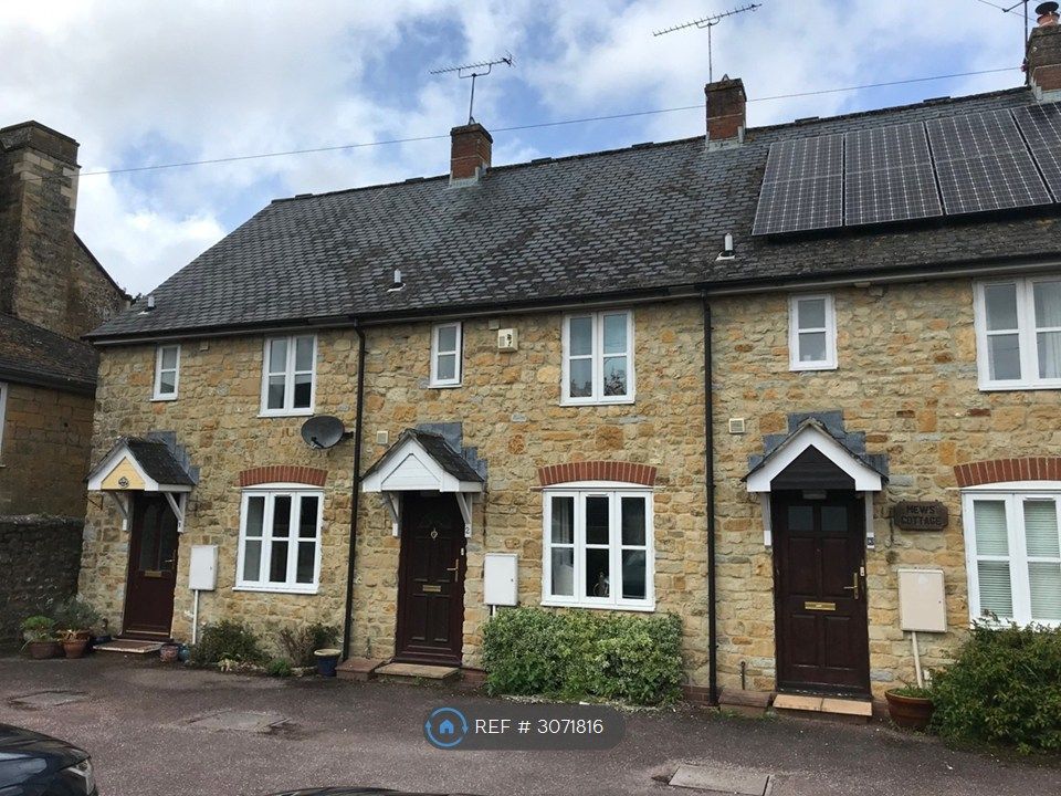 Property photo 2 of 17 Mid Terraced, Well Insulated, Lower Heating Costs