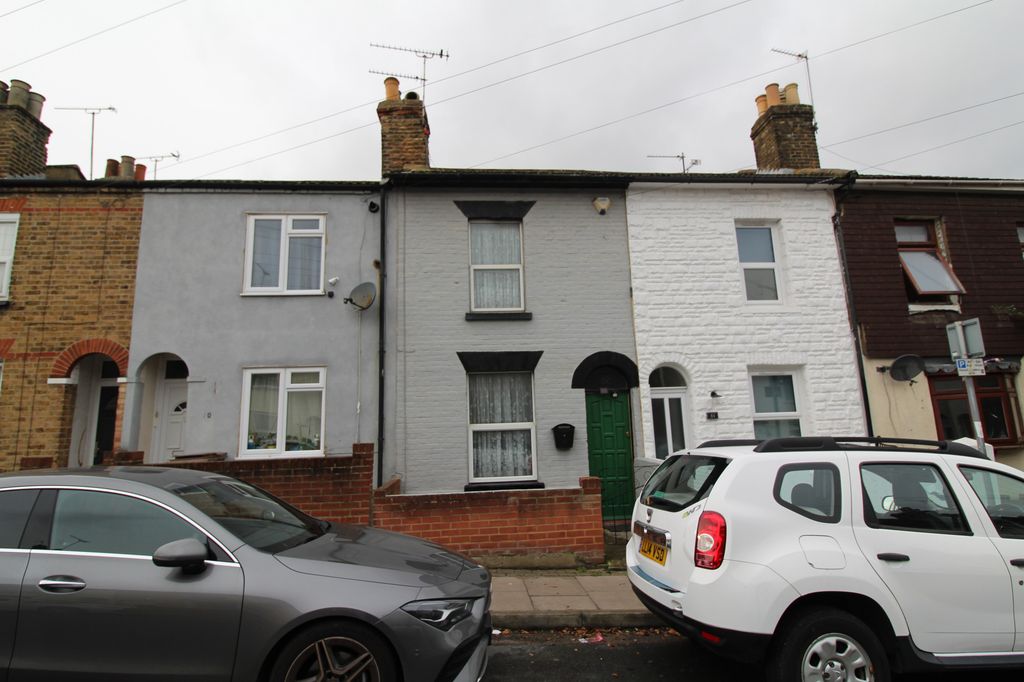 Property photo 1 of 7