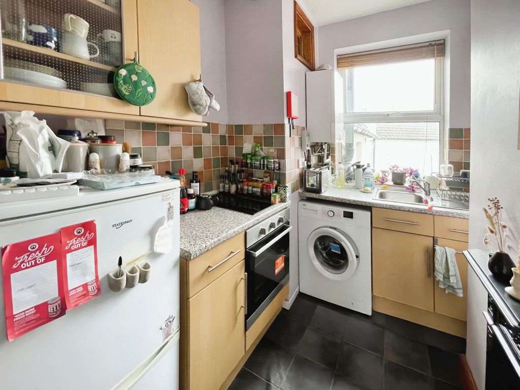 Property photo 3 of 9 Image