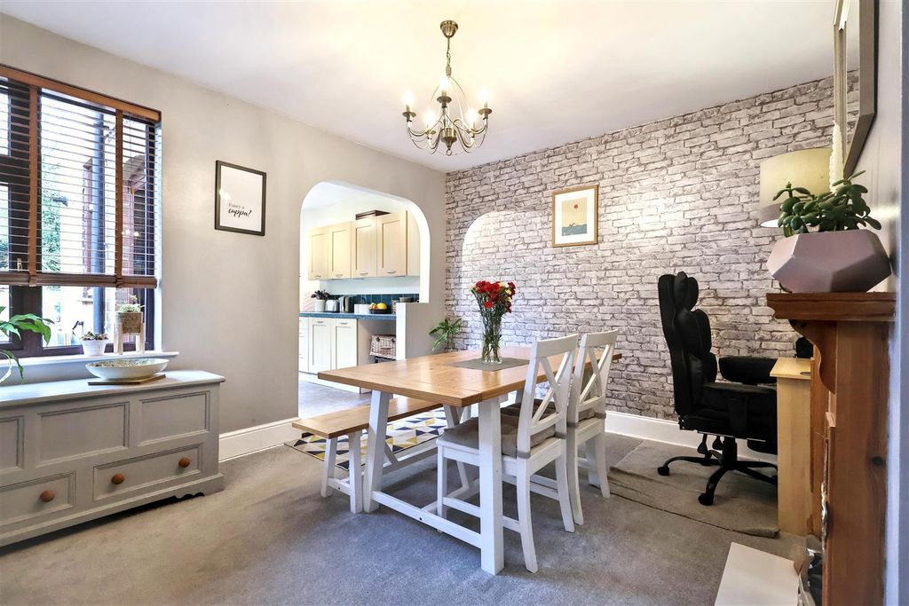 Property photo 3 of 21 Img_5063.Jpg