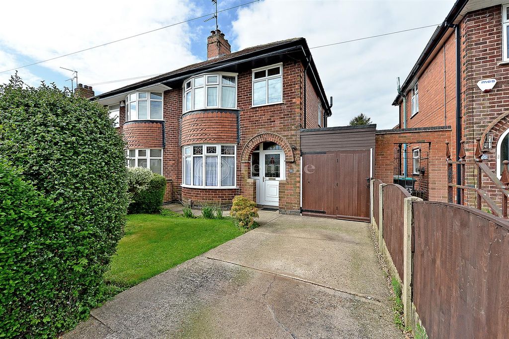 Property photo 1 of 26