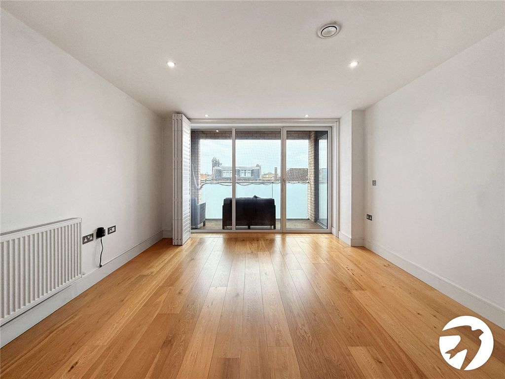 Property photo 3 of 12 Reception Room