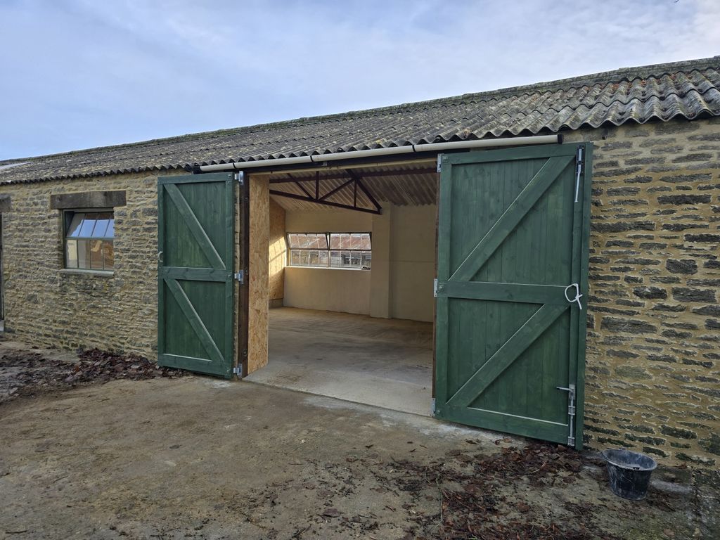 Property photo 1 of 4 F1A Outside