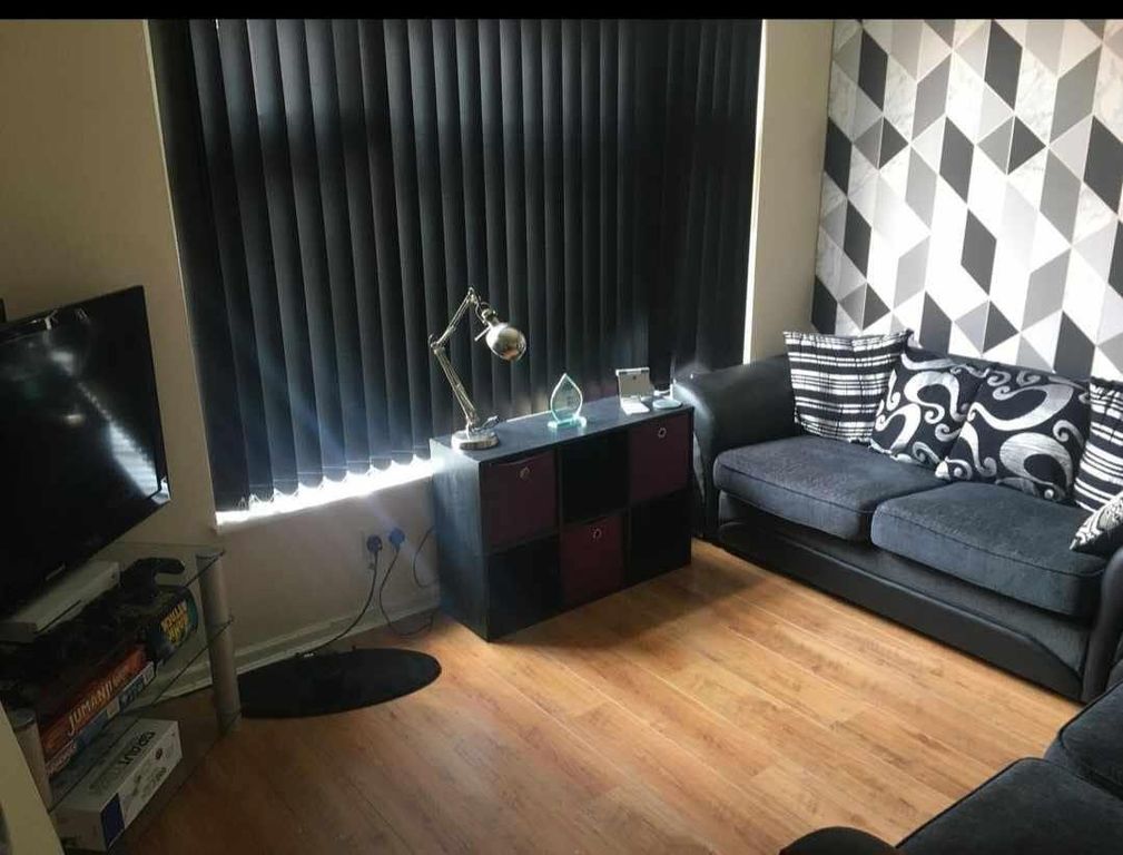 Property photo 2 of 7