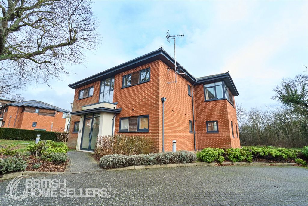 Property photo 1 of 14 Picture No. 04